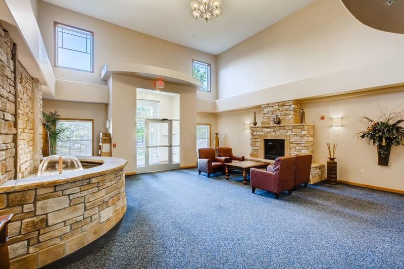 2103 Silver Bell Rd #203, Eagan, MN 55122