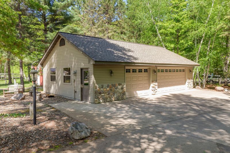 29367 Surfland Rd, Merrifield, MN 56465