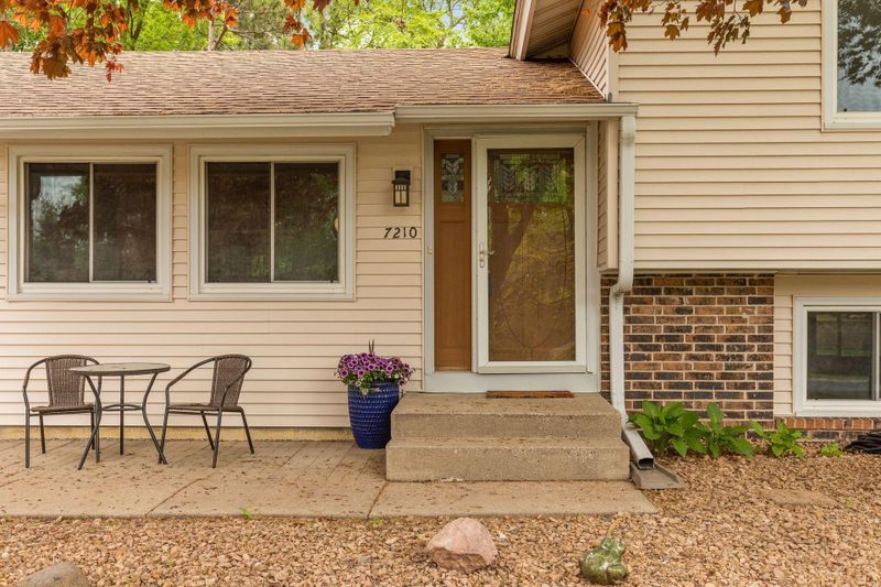 7210 Willow Rd, Maple Grove, MN 55369
