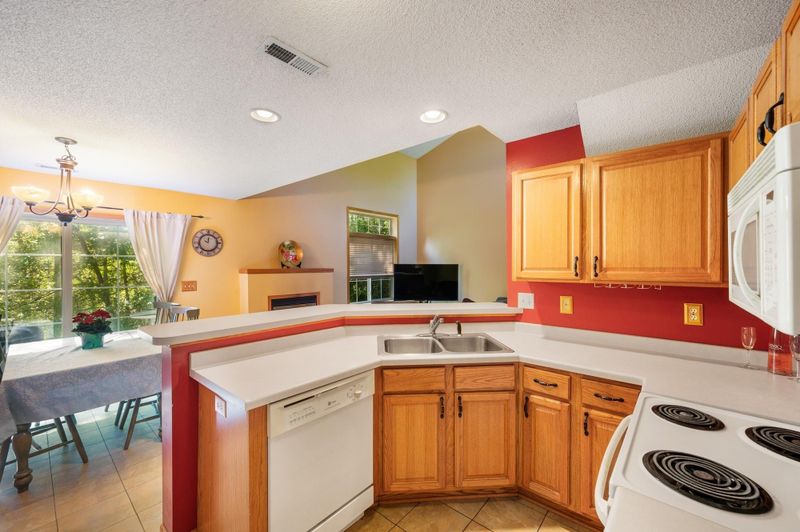13830 Rose Dr, Rogers, MN 55374