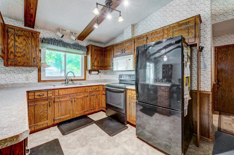 1314 Westwind Rd, Saint Cloud, MN 56303