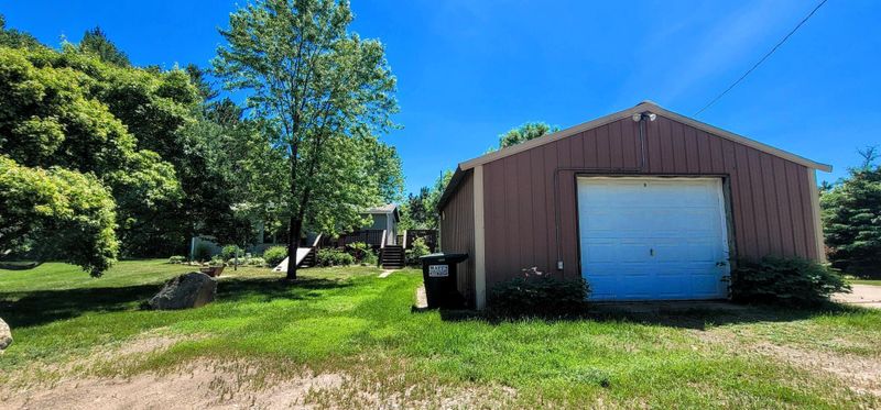 26102 Lone Pine Rd, Hinckley, MN 55037