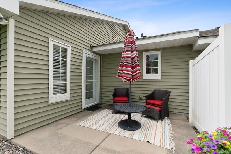 4682 Eagle Ridge Ln, Monticello, MN 55362