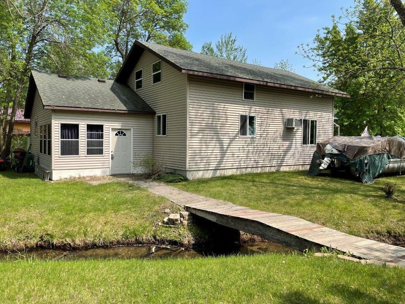 32309 E Rosewood Dr, Dent, MN 56528