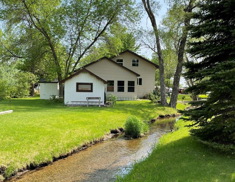 32309 E Rosewood Dr, Dent, MN 56528