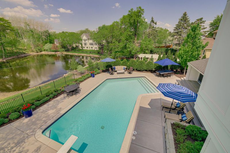5 Cooper Ave, Edina, MN 55436