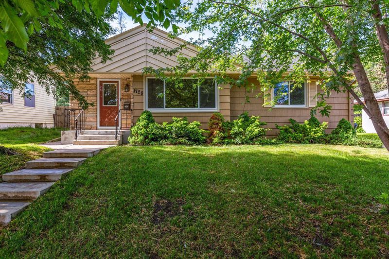 1728 Clear Ave, Saint Paul, MN 55106