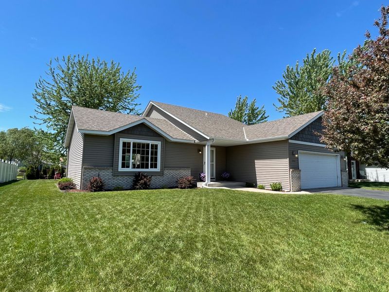 305 9th Ave N, Sartell, MN 56377