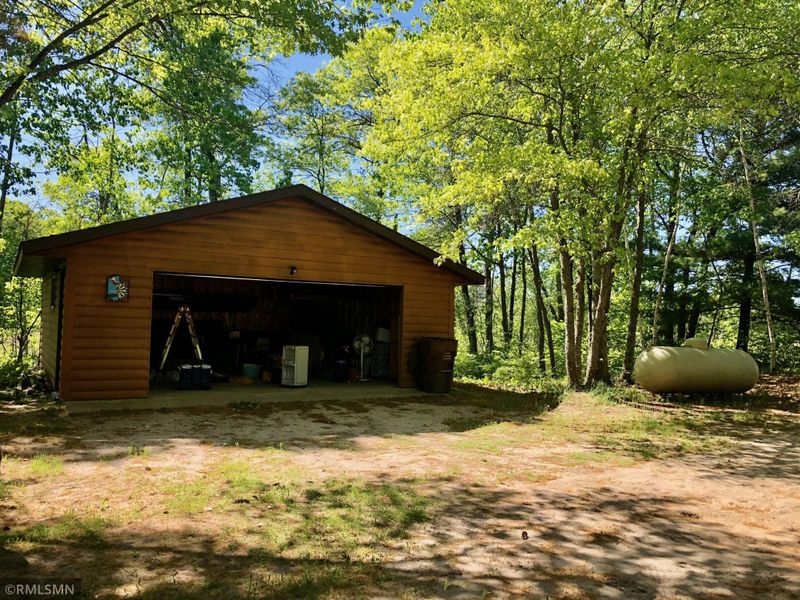 11947 Twin Lakes Rd, Merrifield, MN 56465