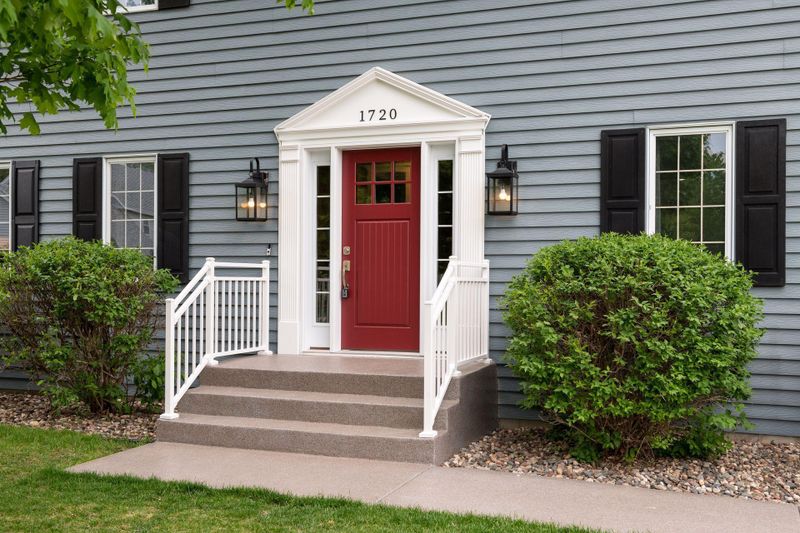 1720 Polaris Ct, Saint Cloud, MN 56303