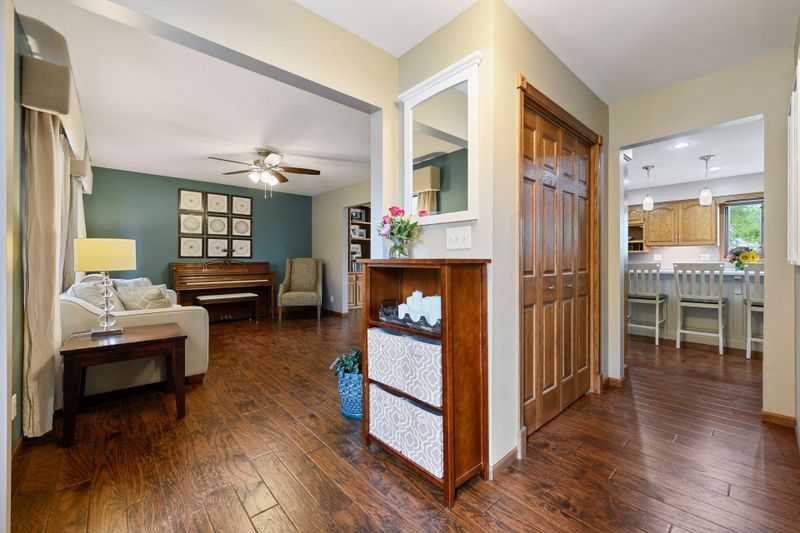 1720 Polaris Ct, Saint Cloud, MN 56303
