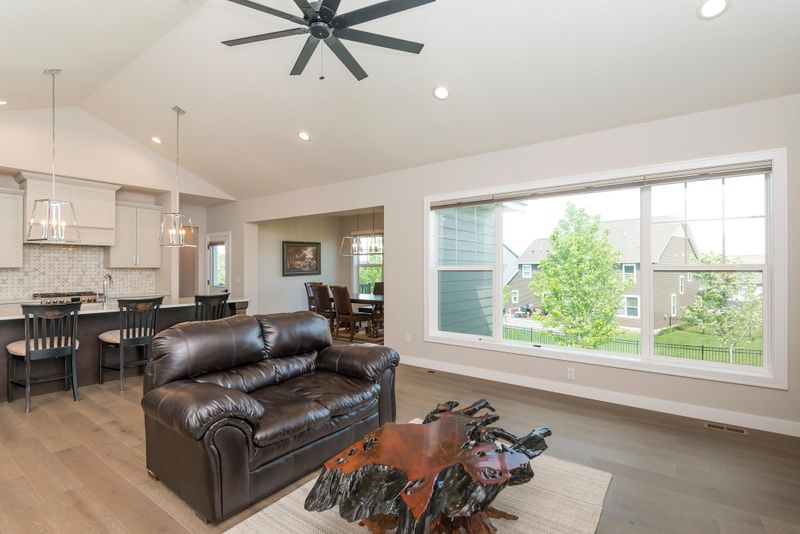 4430 Savanna Trl, Chaska, MN 55318