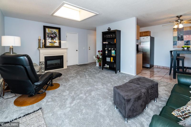 12938 Nicollet Ave #301, Burnsville, MN 55337