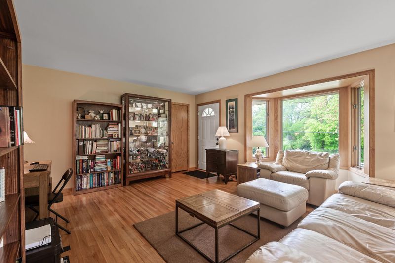 3340 Xenium Ln N, Plymouth, MN 55441