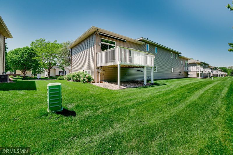 1405 Constitutional Dr, Northfield, MN 55057