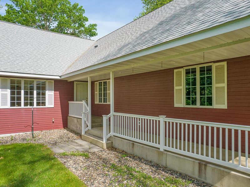 3317 Newcomb Ave SW, Cokato, MN 55321