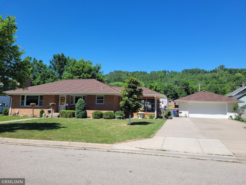 1815 S Park St, Red Wing, MN 55066