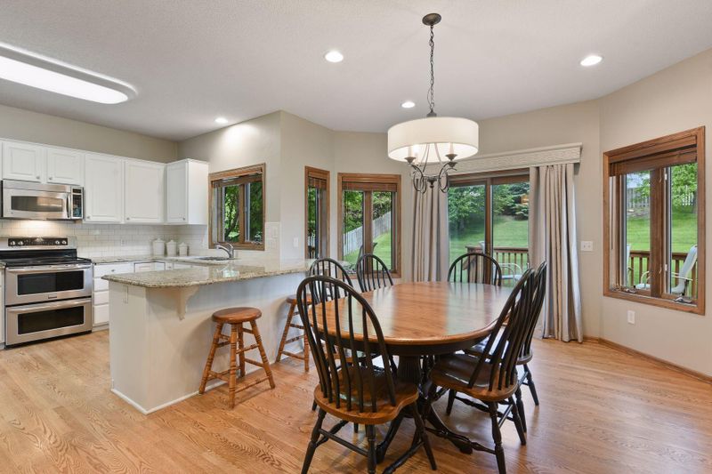 14124 Flintwood Way, Apple Valley, MN 55124