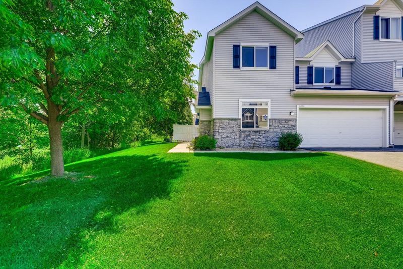 6806 Meadow Grass Ln S, Cottage Grove, MN 55016