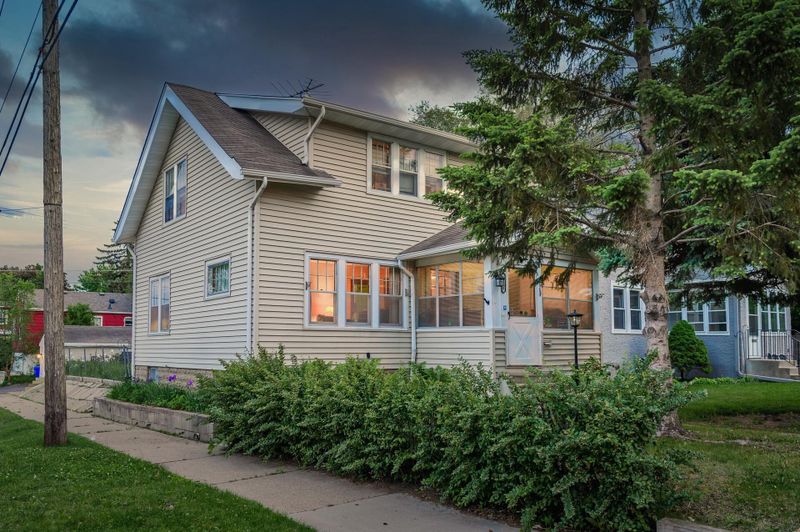 1040 Minnehaha Ave W, Saint Paul, MN 55104