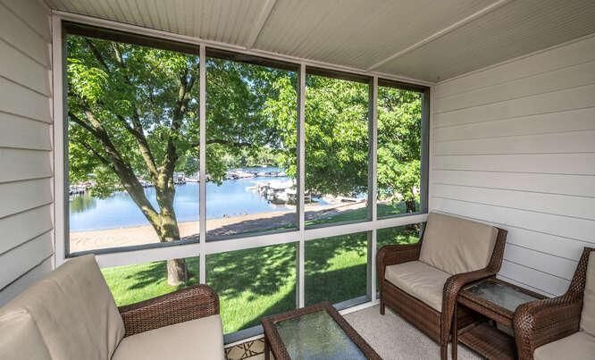 6807 Boudin St NE, Prior Lake, MN 55372