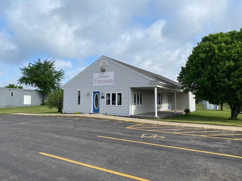691 10th Ave, Worthington, MN 56187