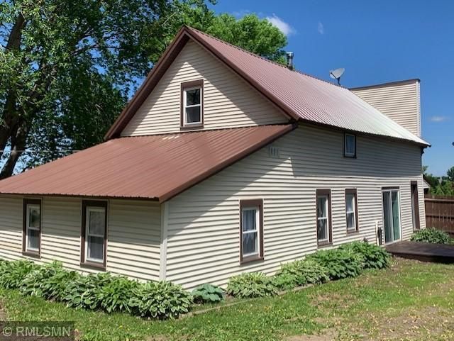 3016 County 9 Blvd, Dennison, MN 55018