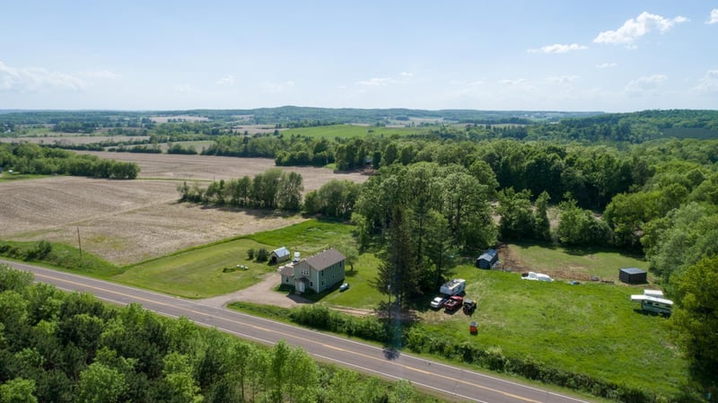 544 17th St, Hillsdale, WI 54733