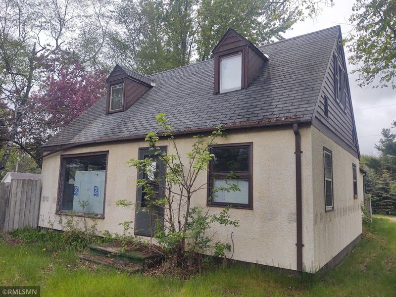 921 Mill Ave, Brainerd, MN 56401