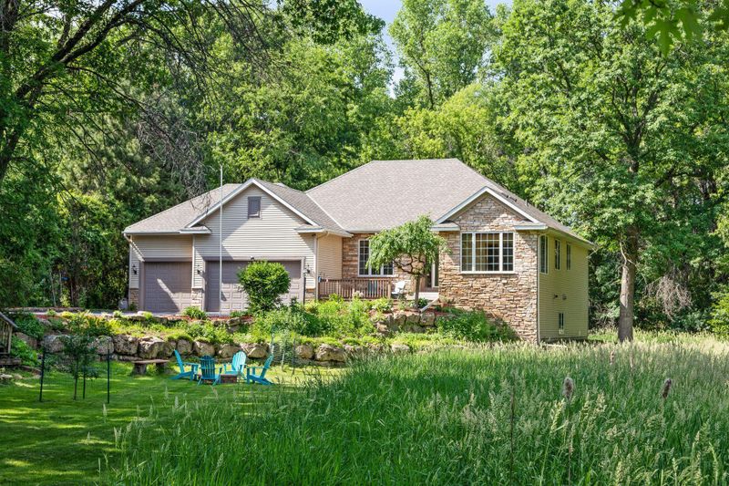3851 Tessier Trl, Vadnais Heights, MN 55127