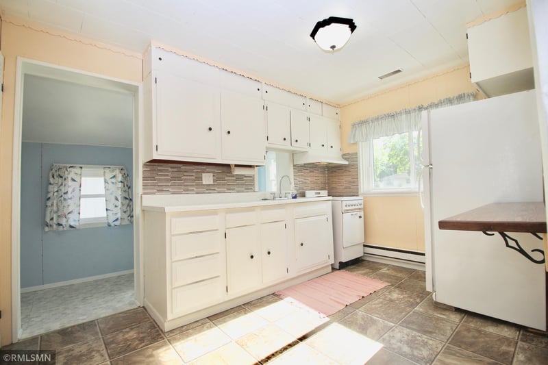 110 8th Ave N, Waite Park, MN 56387