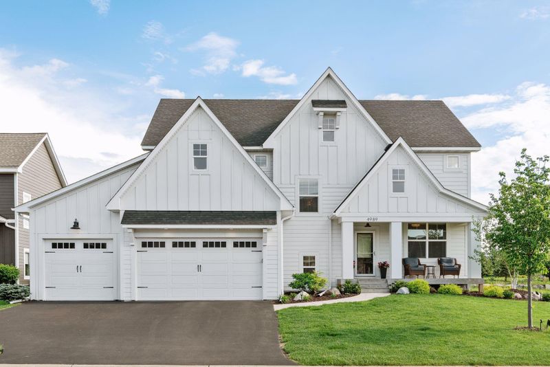 4989 Sunflower Pl, Woodbury, MN 55129