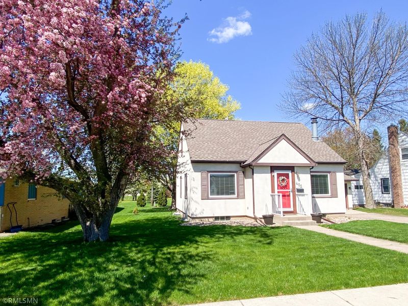 405 W Chandler St, Arlington, MN 55307