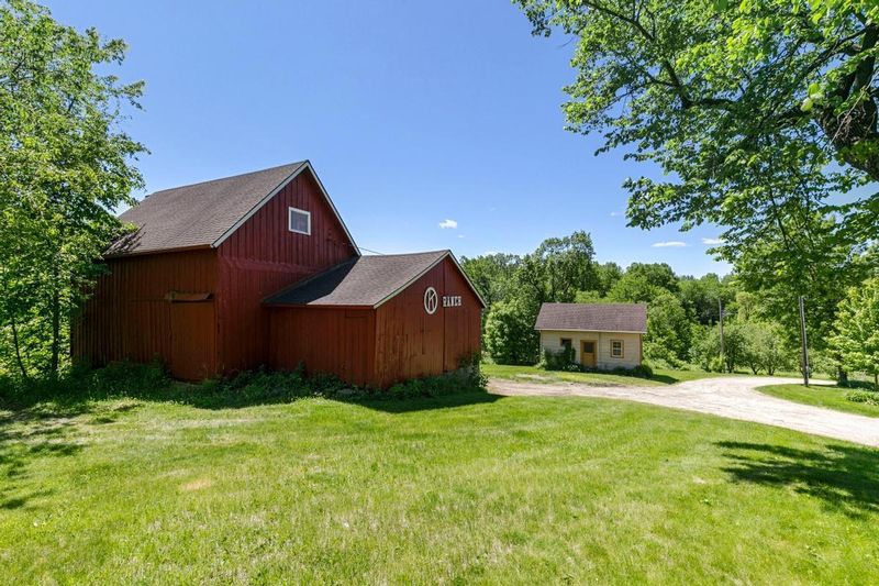 N7420 County Road O, River Falls, WI 54022