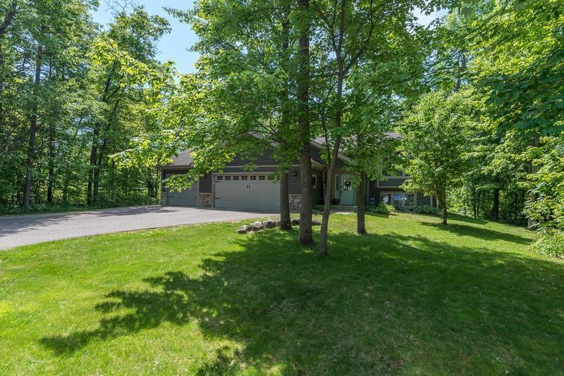 11899 Maplewood Dr, Brainerd, MN 56401
