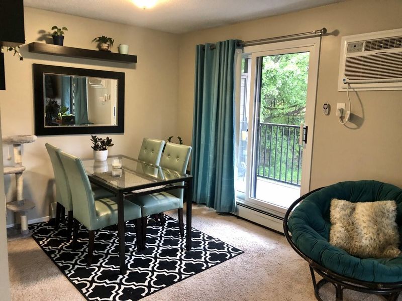 7501 W 101st St #218, Bloomington, MN 55438
