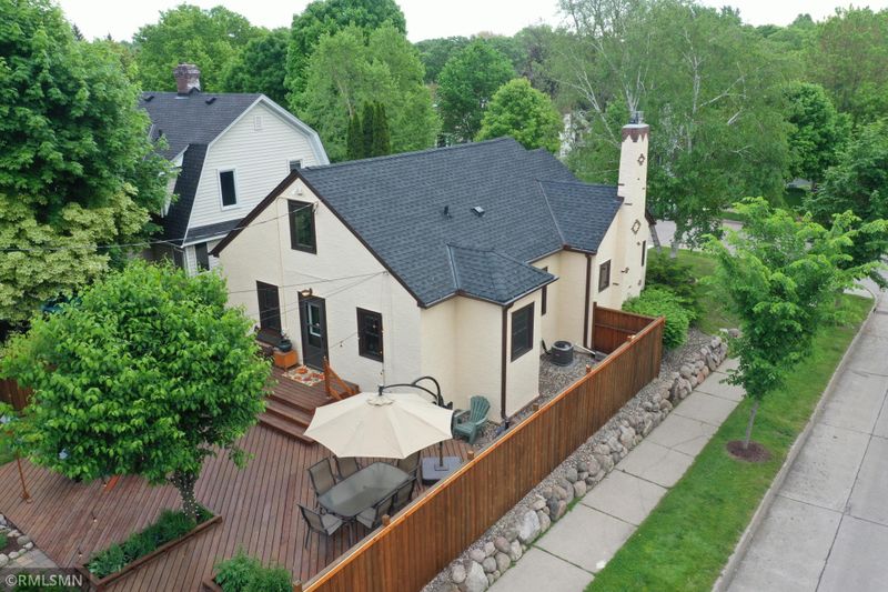 2600 Cleveland St NE, Minneapolis, MN 55418