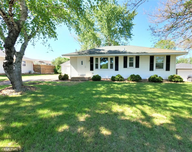 6926 84th St S, Cottage Grove, MN 55016
