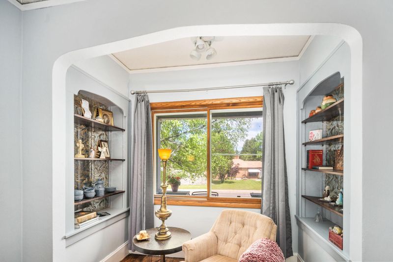 410 Chestnut Ave, Carlton, MN 55718