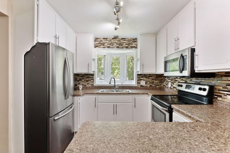 10481 Quince St NW, Coon Rapids, MN 55433