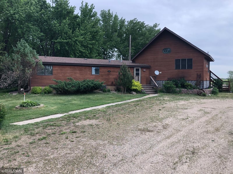 81832 County Road 1, Danube, MN 56230