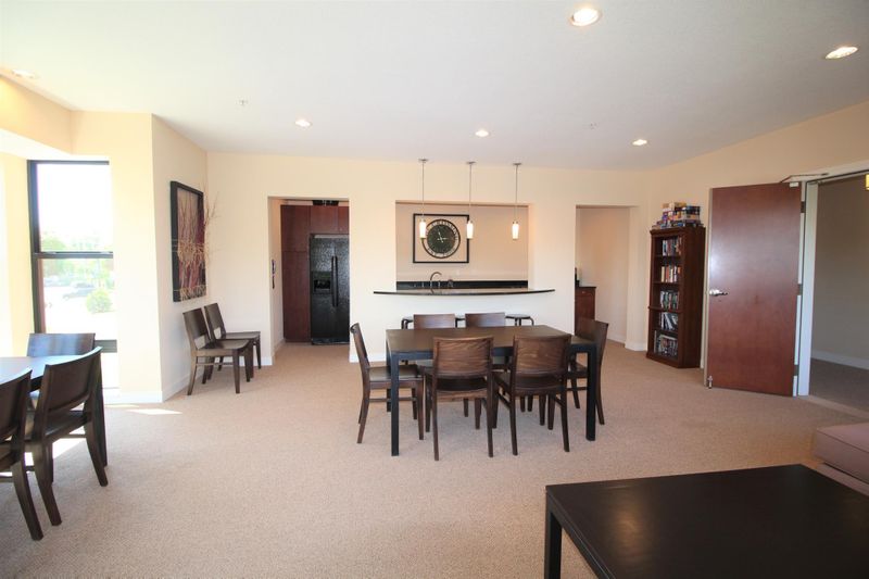 101 Saint Olaf Ave N #113, Northfield, MN 55057
