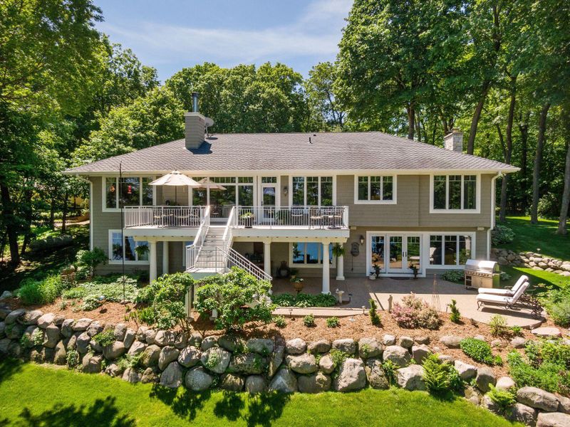 6580 S Bay Dr, Excelsior, MN 55331