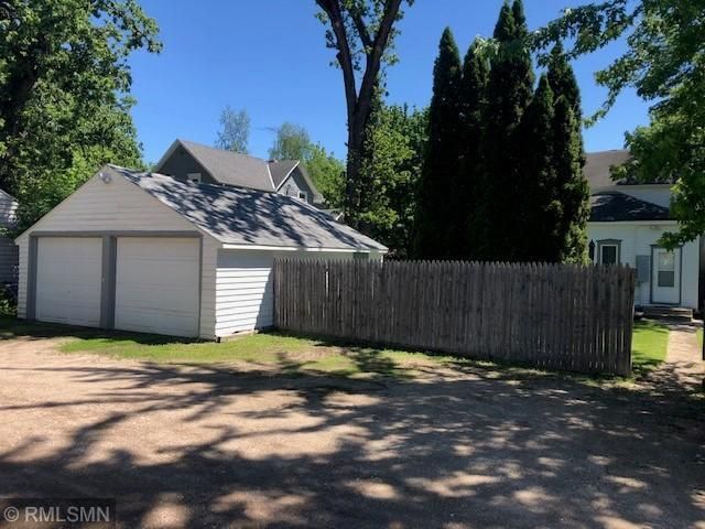 616 Main St S, Hutchinson, MN 55350