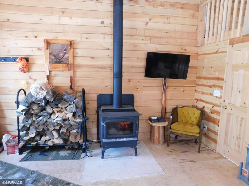 46458 Sunflower Rd NE, Kelliher, MN 56650
