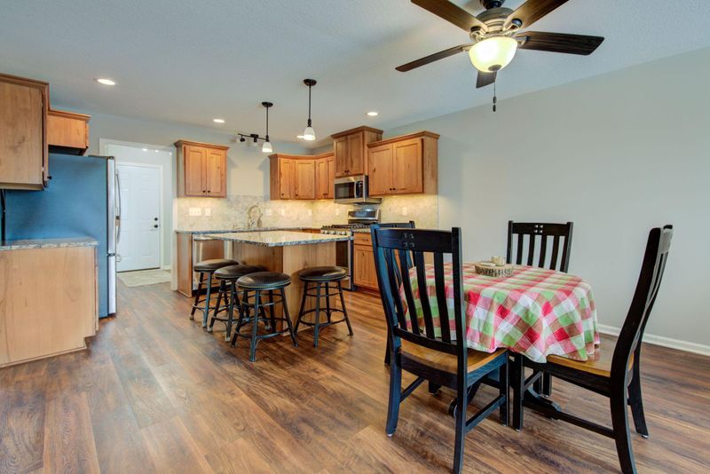 333 2nd St NW, Mayer, MN 55360