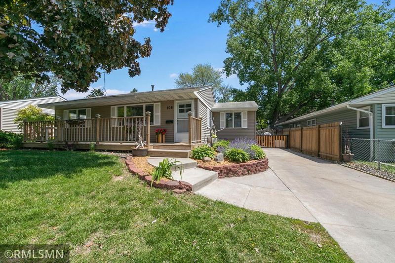 708 23rd Ave N, South Saint Paul, MN 55075