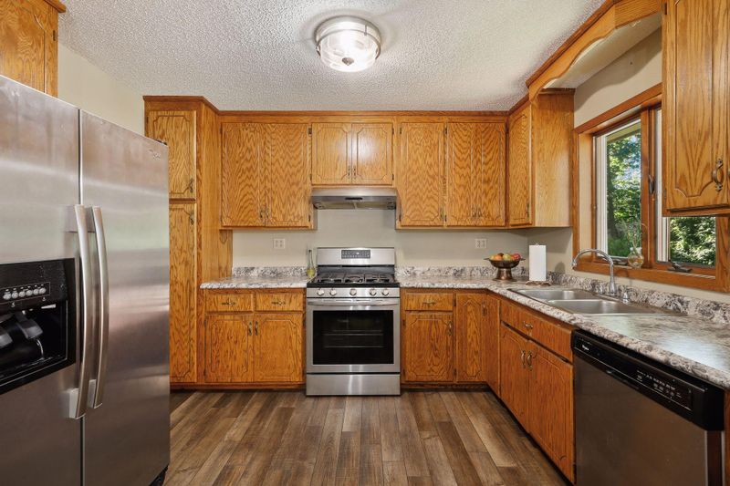 1141 44 1/2 Ave NE, Columbia Heights, MN 55421