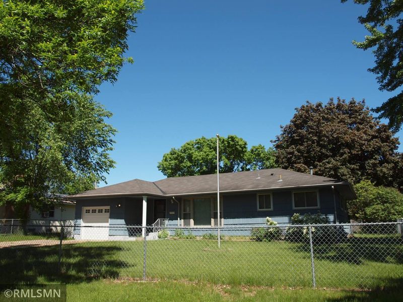 6330 Orchard Ave N, Brooklyn Center, MN 55429