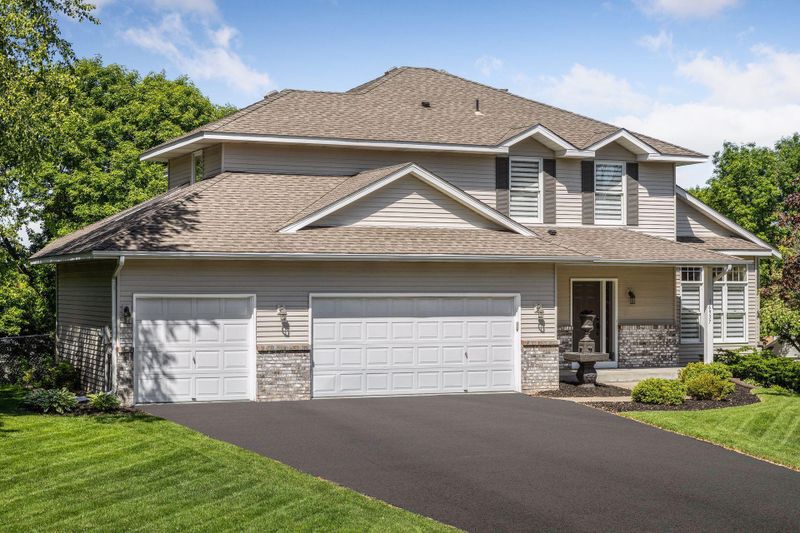 16937 Javelin Ave, Lakeville, MN 55044